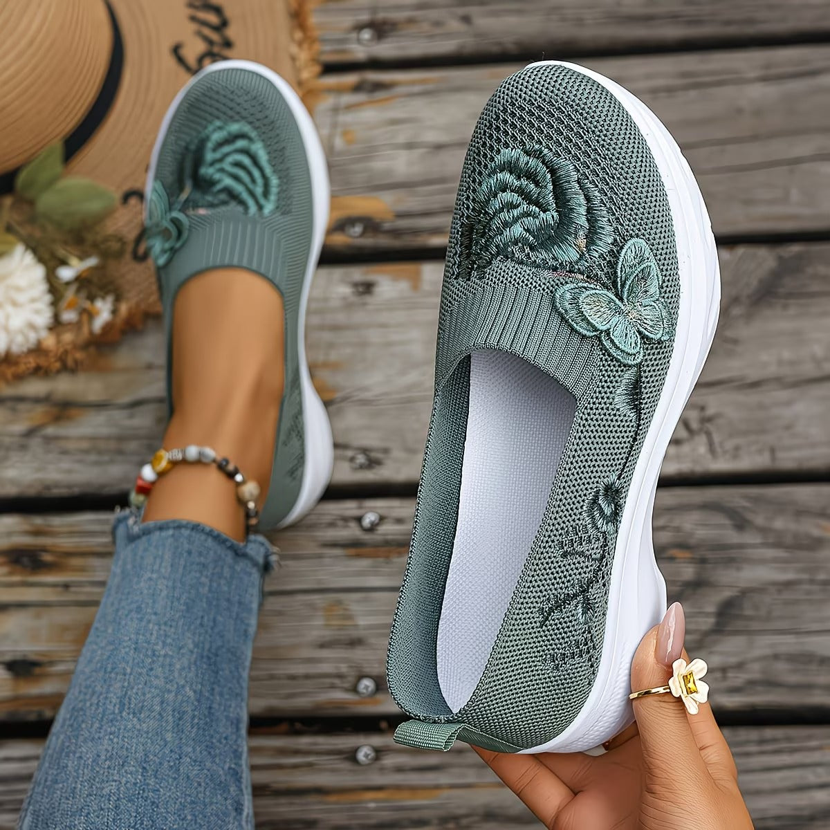 Hot New Arrivals🔥100% Hand-Embroidered Butterfly Loafers